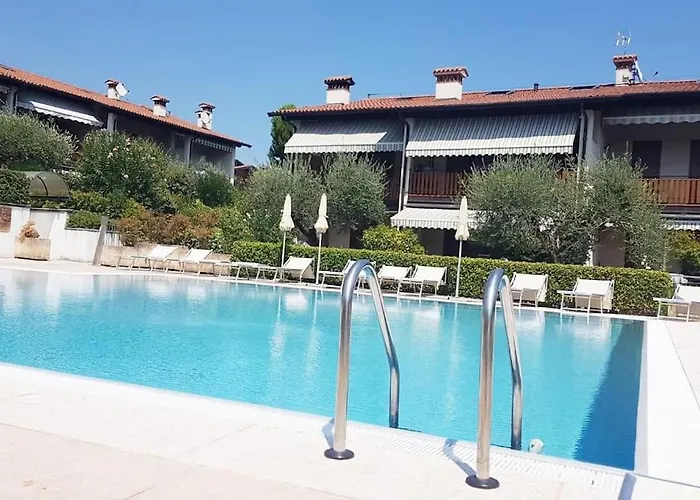 Aparthotel Morgan's Oasis San Felice del Benaco